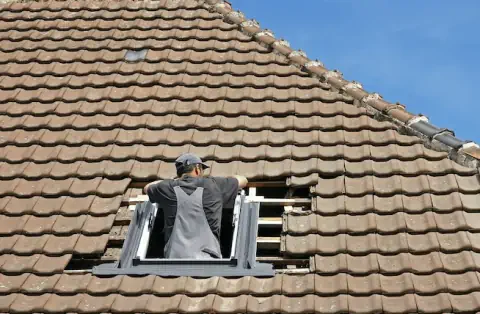 Pose de velux - Villenouvelle